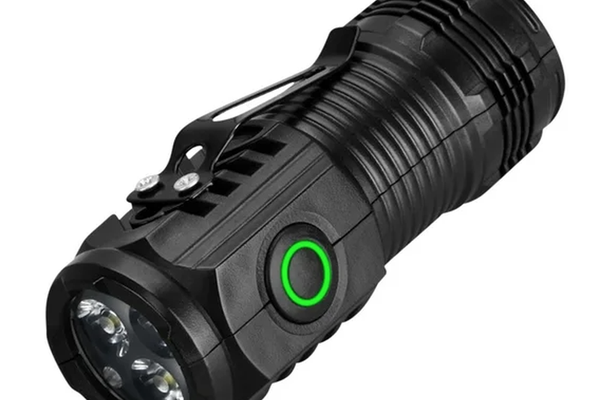 Mini lanterna de mana puternica cu 3 LED