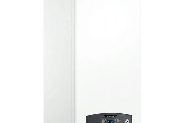 Centrala termica in condensatie Ariston Cares S 30 kW
