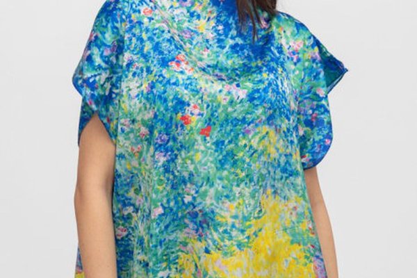 Bluza de vara poncho din matase cu imprimeu artistic