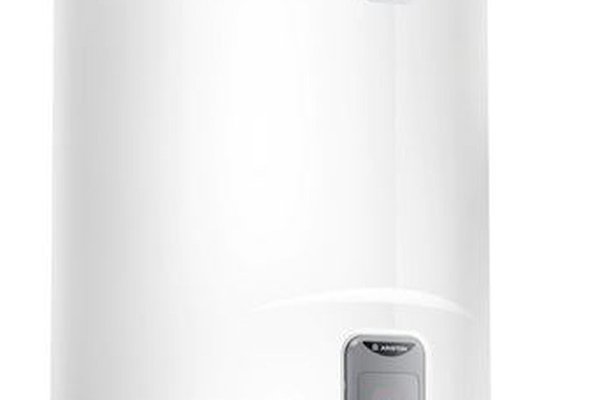 Boiler electric Ariston Lydos R 50 V, 1800W, rezervor emailat cu Titan