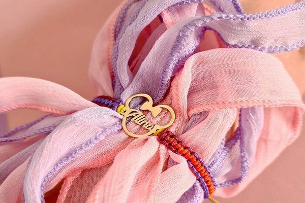 Bratara personalizata cu nume - Forma Soricel cu fundita - Argint 925 placat cu Aur Galben 18K - Snur impletit multicolor