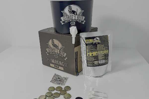 Kit bere George's Beer Pilsner pentru 5 L (include malt)