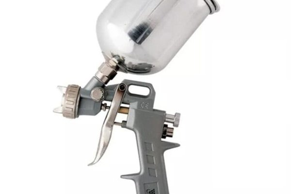 UB Pistol de vopsit cu presiune F75 300ml cupa deasupra SC