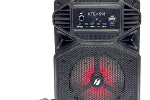 Difuzor Portabil Woofer KTS 1513 cu Bluetooth, MP3 si Karaoke pentru Activitati Exterioare