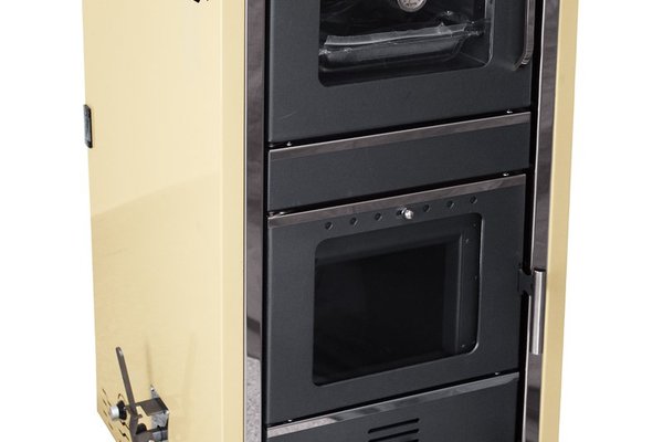 Termosemineu FORNELLO AVANOS 32 pe combustibil solid ( lemn,carbune,bricheti ) ce se poate utiliza atat pentru incalzirea locuintelor, cat si pentru gatit (este prevazuta cu plita si cuptor) si este echipat cu pompa de circulatie