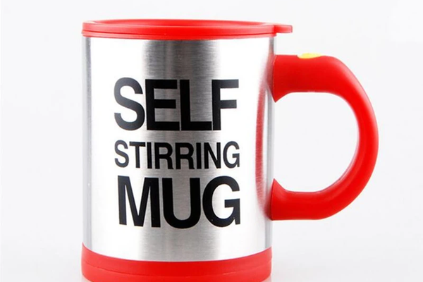 Cana automata de amestecare Self-Stirring Mug