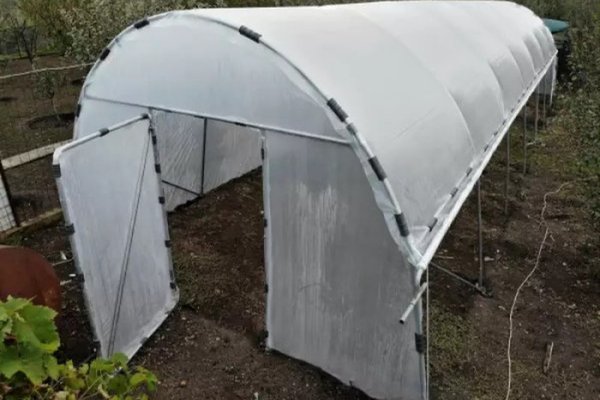 Solar gradina profesional, 4 x 3 x 2.5 m, 12 mp, structura otel galvanizat