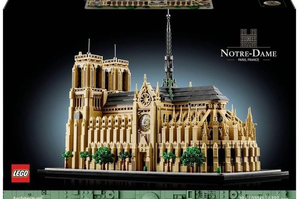 Lego Architecture - Notre-Dame de Paris 21061