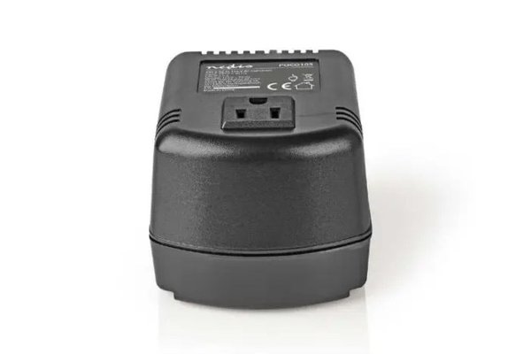Convertor de tensiune 220V-110V 100W iesire USA, NEDIS