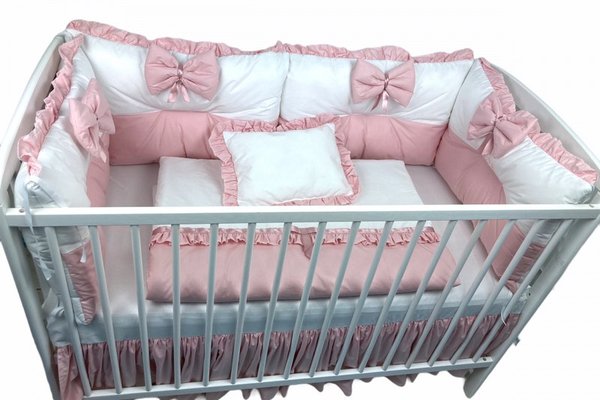 Lenjerie cu 6 aparatori pufoase si fundite Bicolore Roz Pal 120x60 cm