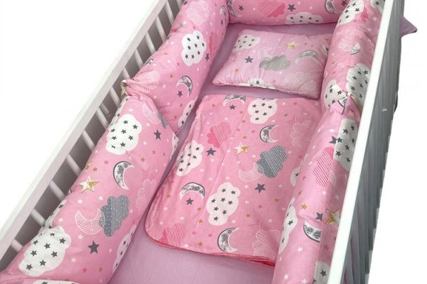 Lenjerie cu perne lungi pat 120x60 cm Noriori cu luna roz