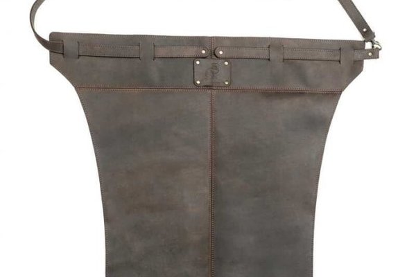 Sort de protectie din piele  BeaverCraft  LC_AP_01