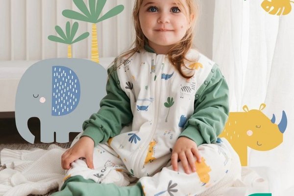 Sac de dormit cu picioruse si maneca lunga detasabila Jungle 110 cm + manseta 2.5 Tog