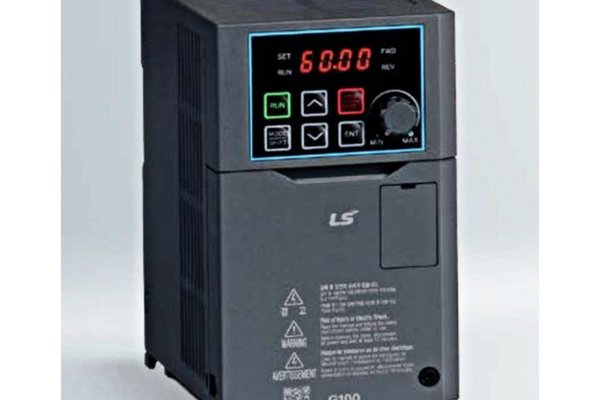 Convertizor de frecventa trifazat G100; 1.5kW, filtru EMC, cu tastatura pentru ventilator sistem ventilatie si evacuare Hota