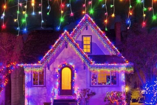 Instalatie 12 metri MULTICOLOR 300 LED tip turturi franjuri