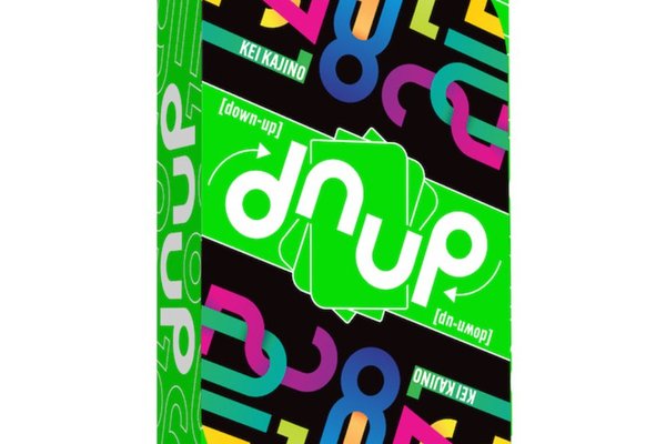 Dnup - Joc dinamic de carti pentru distractie in familie