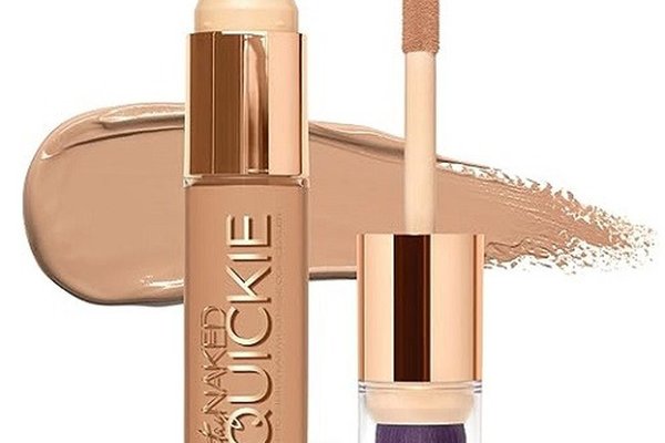 Corector Urban Decay Stay Naked Quickie, Acoperire Mare, 24H, 40CP Light Medium, 16.4 ml