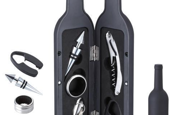 UB Set cadou in forma de STICLA cu  5 accesorii pentru vin cu 6 piese 32 cm LY