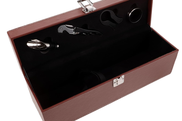 Cutie pentru Vin cu 4 Accesorii Tirbuson taietor capison inel dop metalic PIELE MARO
