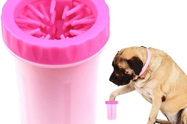 Pahar cu perii MIC ROZ pentru Curatarea si Dezinfectarea Labutelor Animalelor