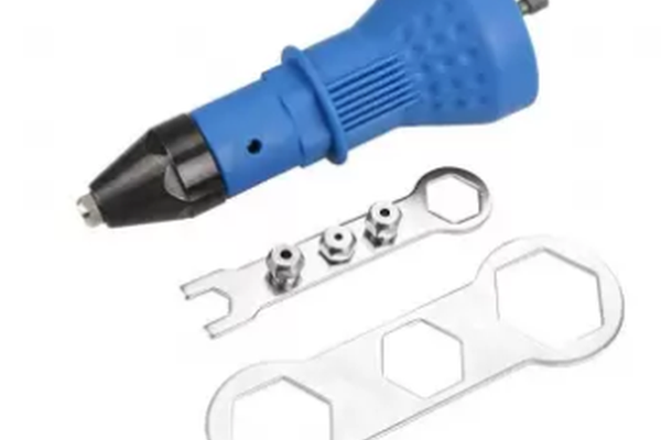 Adaptor de bormasina pentru nituit albastru