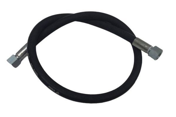 Furtun hidraulic sertizat 1SN pentru tractor U445, U650, L=3400mm, 1 inserte metalica