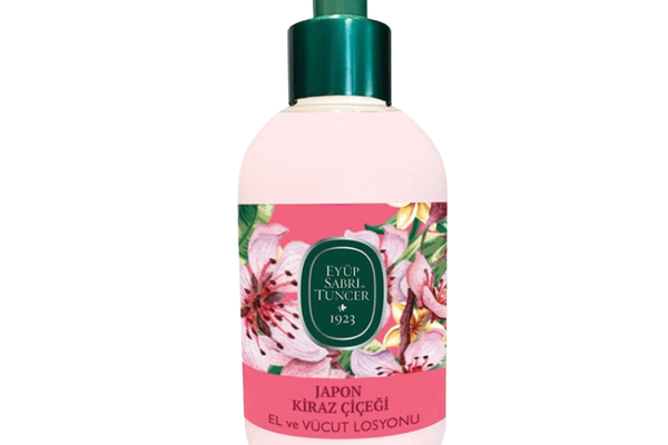 Lotiune de maini si corp cu ulei natural de masline Japanese Cherry Blossom 280ml, Eyup