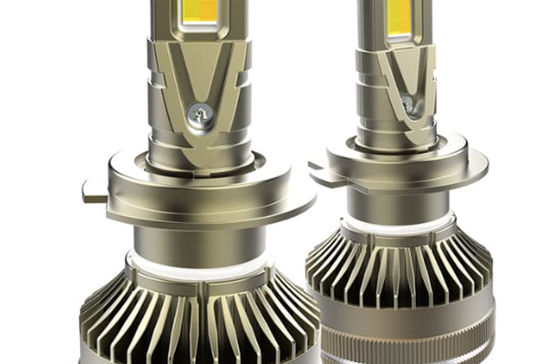 Set de 2 Becuri LED auto K13 H1 canbus 210W 27000LM 6000K control aplicatie