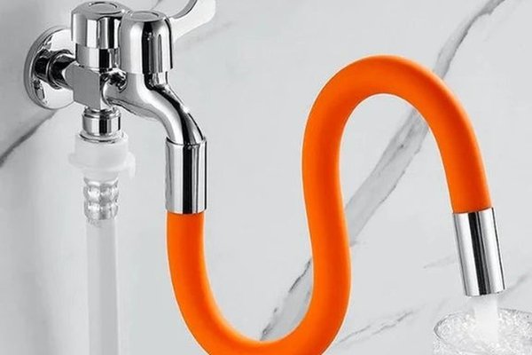 Prelungitor flexibil pentru robinet 30-50cm