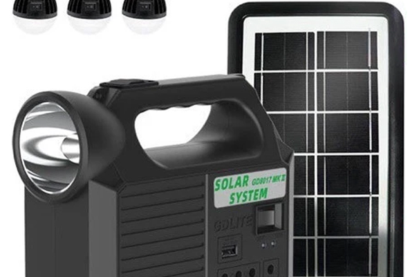 Kit solar portabil GD-8017 MUSIC cu 3 becuri LED XL si difuzor Bluetooth