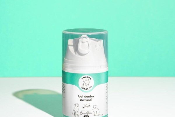 Gel dentar natural Doctor Totolici pentru caini si pisici, 50 ml