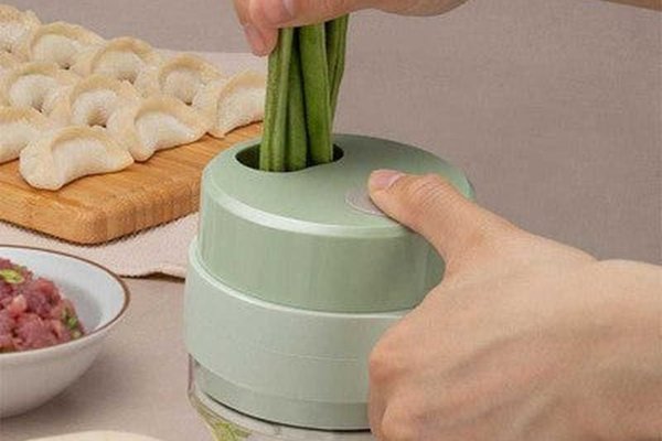Tocator electric multifunctional 4 in 1 pentru alimente si legume