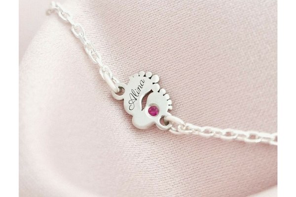 Bratara picioruse personalizata cu nume si piatra pretioasa - Argint 925 Rodiat - Lantisor fata/baiat