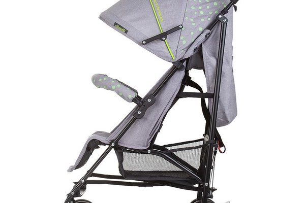Carucior sport Chipolino Milano Bear, spatar reglabil, pliere tip umbrela, suport de picioare reglabil, greutate admisa 22 kg
