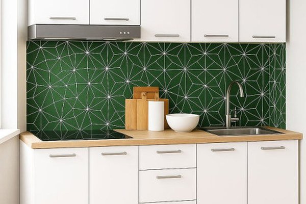 Set de Bucatarie GERMANIA 160 cm cu 6 Corpuri si 3 Sertare, Alb