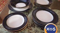 Serviciu de masă porțelan, cobalt, aur, 33 piese, made in RSR vintage