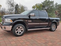 Vand Dodge Ram 1500 HEMI Laramie Heavy Duty - 1