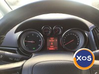 Opel Zafira 2012 - 6