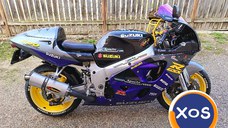 SUZUKI GSXR 600 ! stare FOARTE BUNA