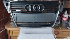 Grila radiator Audi A3 (2008-2012)