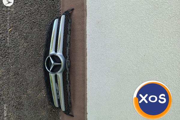 Grila radiator originala Mercedes-Benz W205 ( 2013 - prezent )