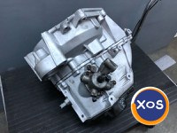 Volkswagen Caddy / Touran 2.0 SDI 5 trepte 0AH301103B cutie de viteze - 2