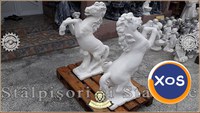 Statuetă căluț mediu, alb marmorat, model S37. - 4