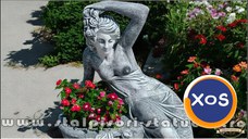 Statuetă jardinieră flori, gri patinat, model J12.