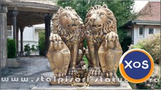 Statuetă leu mare cu blazon, arămiu patinat, model S1.