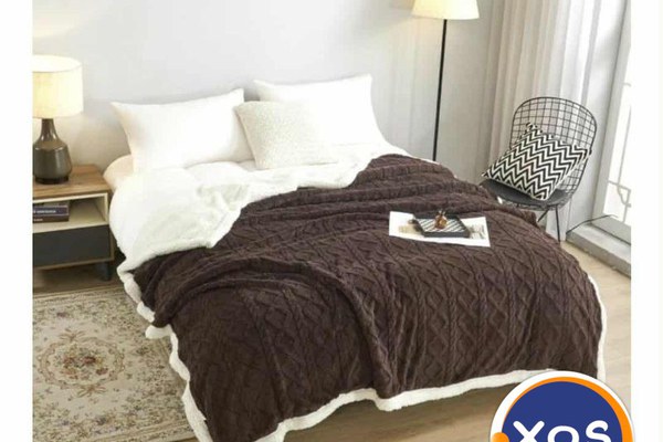 🔥 Pături pufoase cu blăniță – Căldură și confort pentru casa ta! 🔥