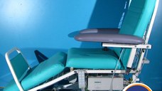 Scaun medical electric pentru tratament și recoltare sânge Digiterm