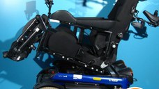 Carucior electric actionat cu gura Otto Bock C1000