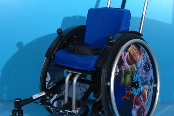 Scaun cu rotile activ copii din aluminiu Sorg / sezut 27 cm