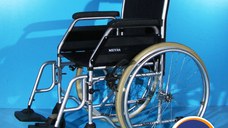 Scaun cu rotile Meyra - latime sezut 42 cm